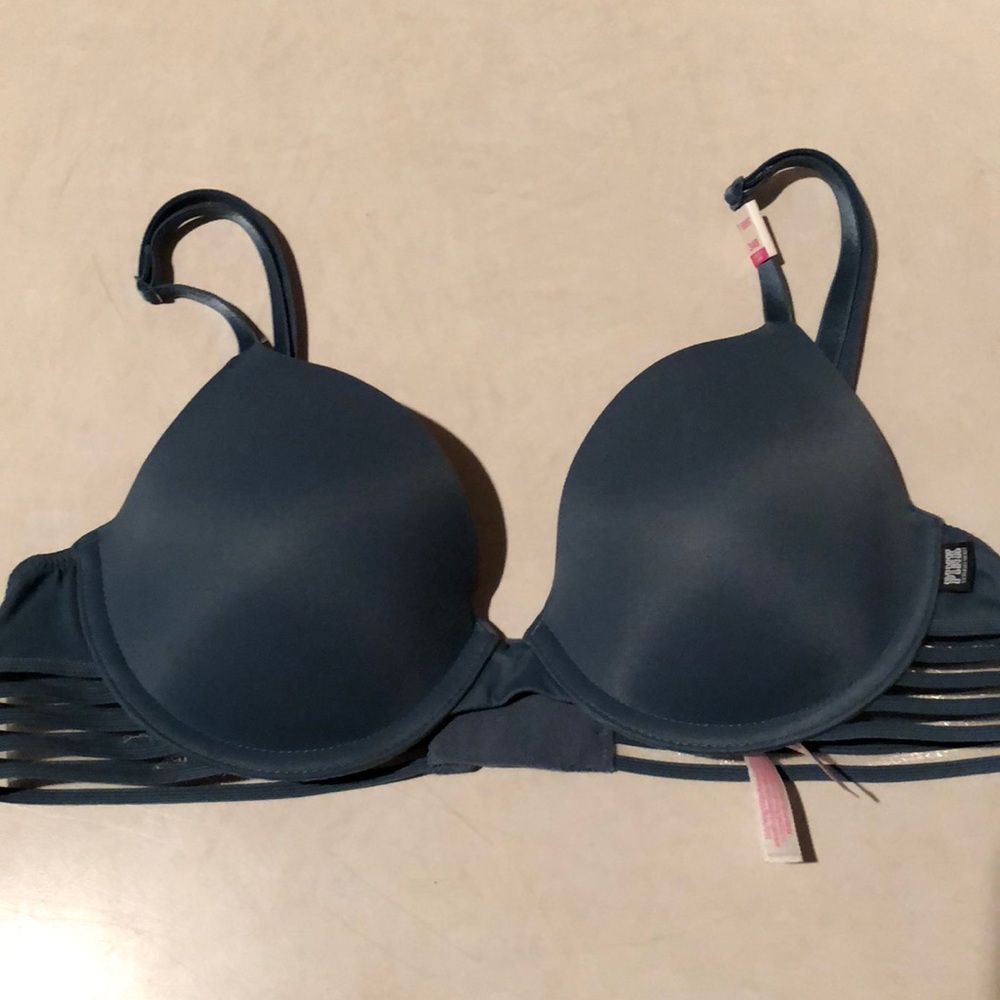 PINK Victoria’s Secret T Shirt Bra